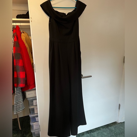 Off the Shoulder Wide Leg Jumpsuit - Picture 4 of 4